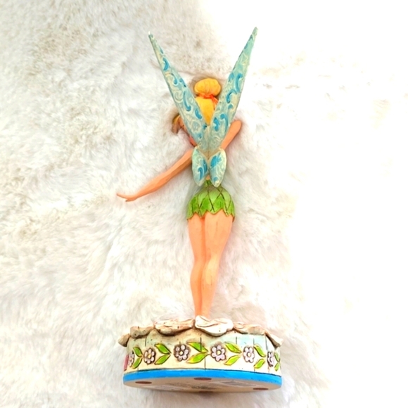 Tinker Bell Figurine - Walt Disney Showcase Collectible - Picture 4 of 6